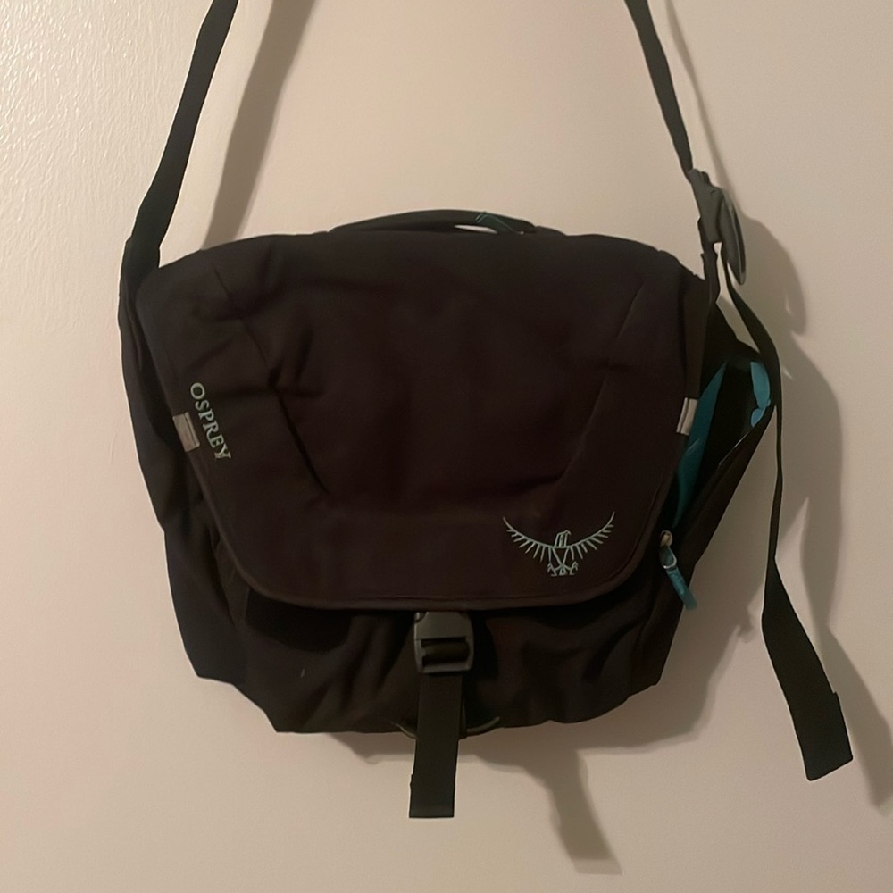 Osprey messenger shoulder bag black teal pockets flapjill